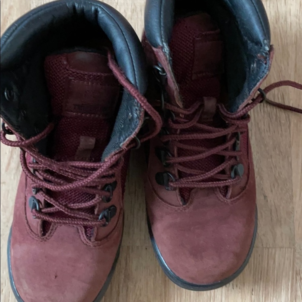 Boys boots